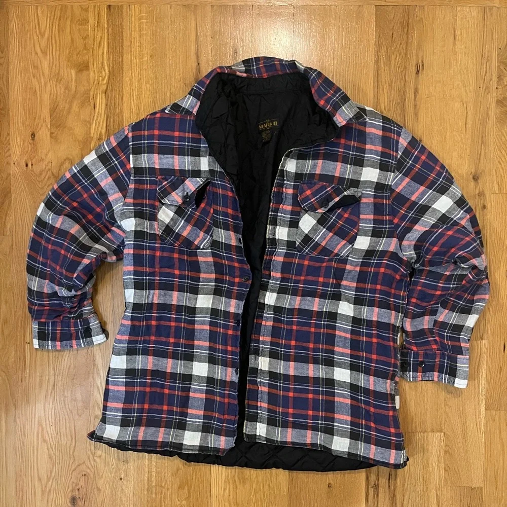 Men’s Flannel over shirt with quilted lining. Size XL - Picture 6 of 6